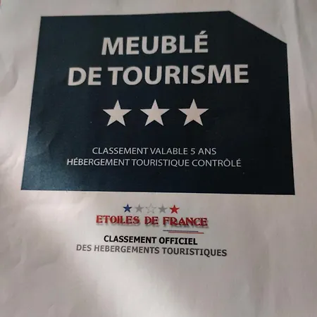 La Maison Bleue * كالفيسون